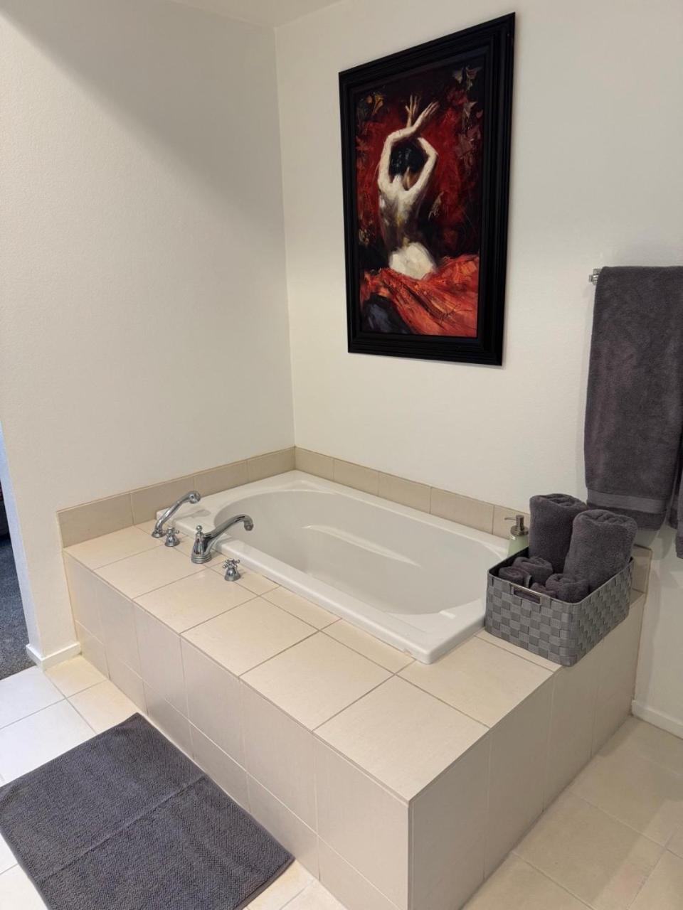 Appartamento Step Out To Historic Old Town Scottsdale 2 King/2Bath W/Pool Esterno foto