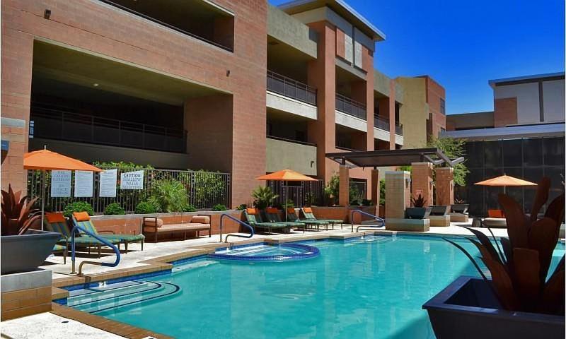 Appartamento Step Out To Historic Old Town Scottsdale 2 King/2Bath W/Pool Esterno foto